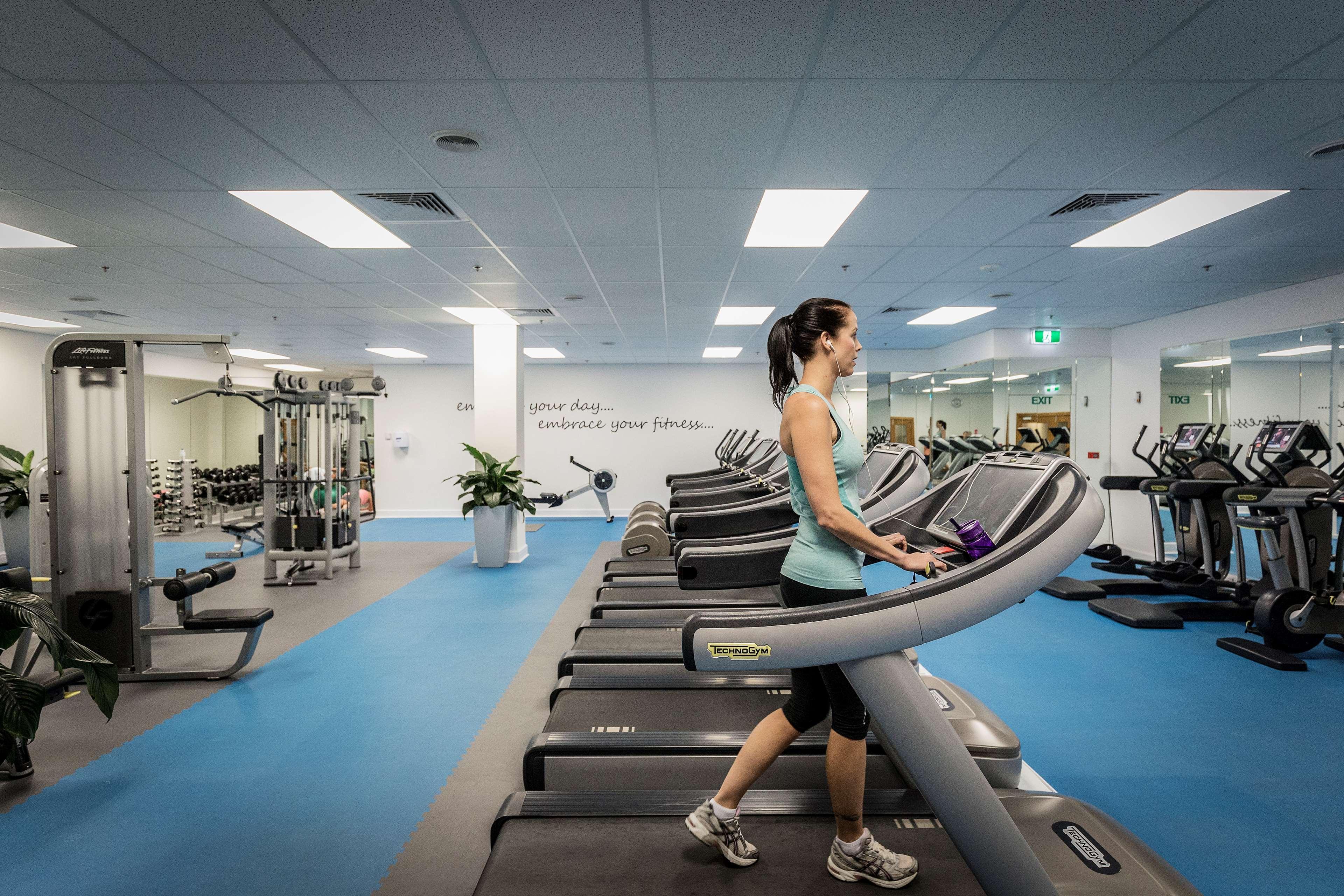 Pan Pacific Perth Hotel Exterior photo The gym at the Australian Institute of Sport