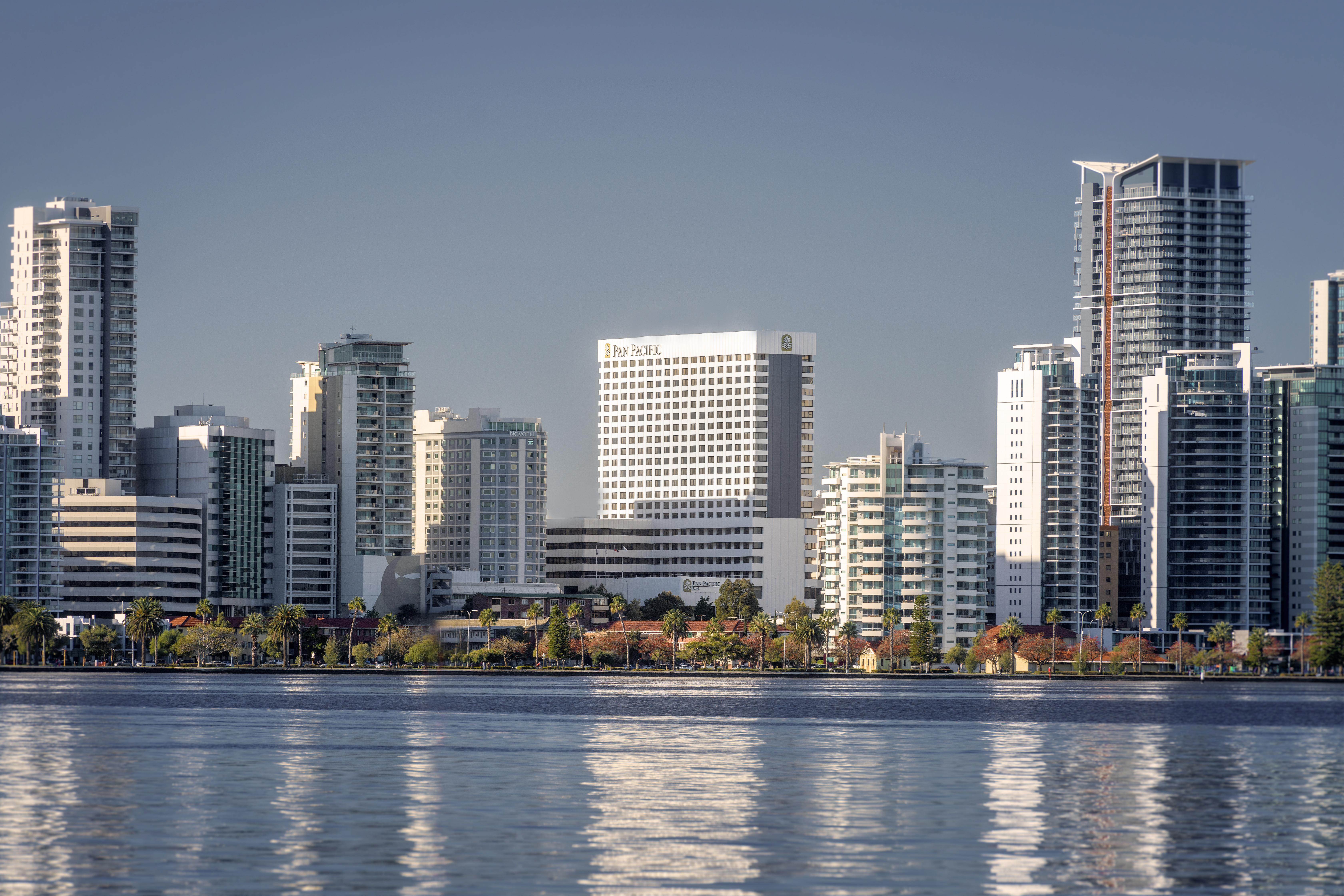Pan Pacific Perth Hotel Exterior photo Downtown San Diego skyline