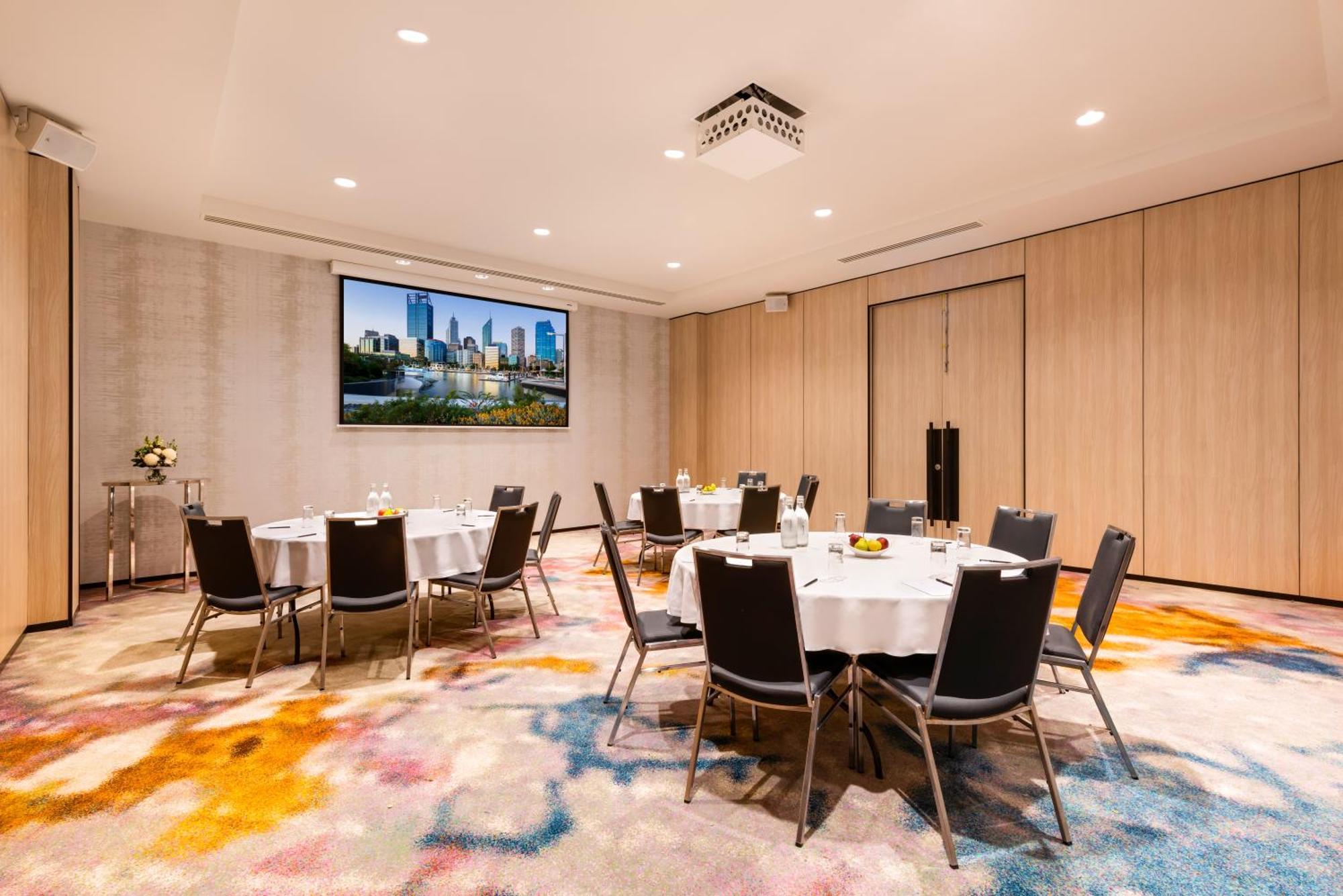 Pan Pacific Perth Hotel Exterior photo Meeting room